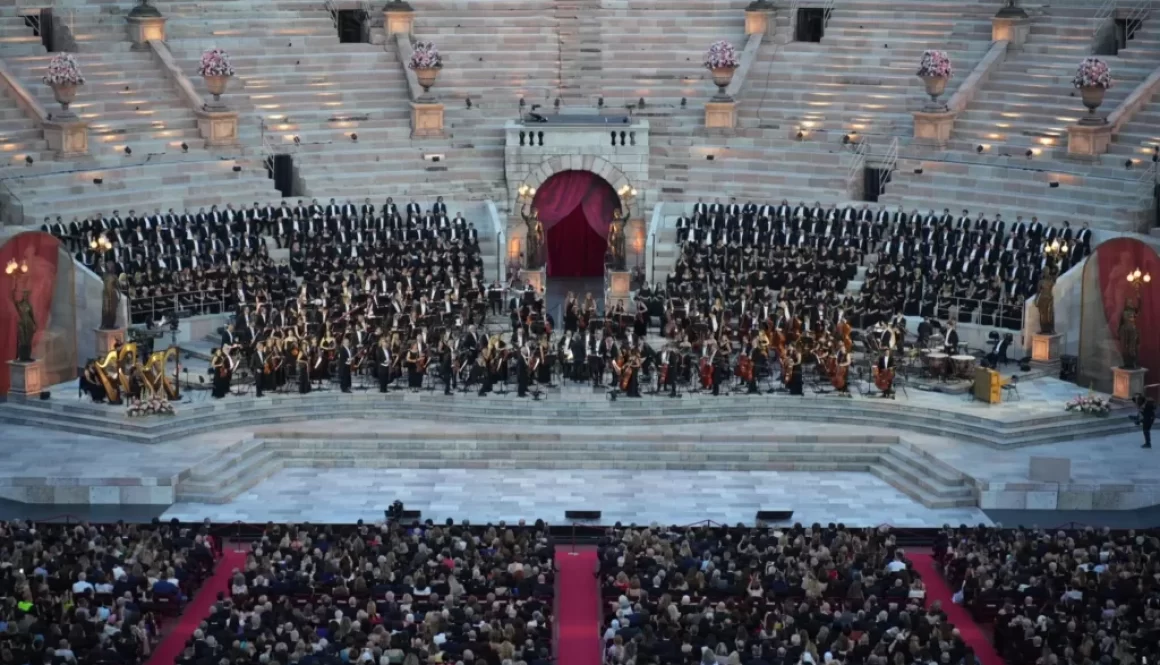 Celebration of Italian Opera Singing in Verona Arena