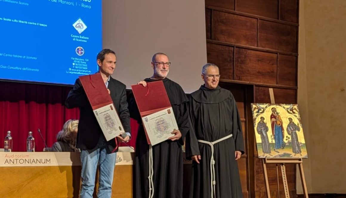 831a90e8-d9b9-4105-8140-c08db620f61d